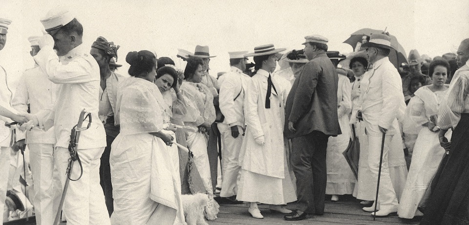 Alice Roosevelt and William H. Taft in the Philippines