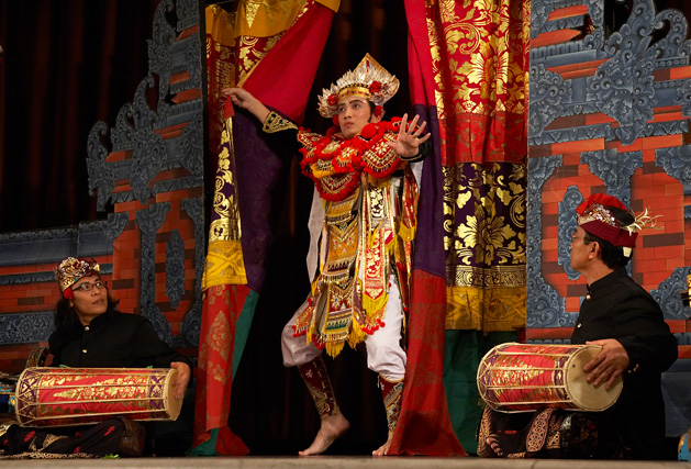 I Ketut Ariadi Kusuma enters