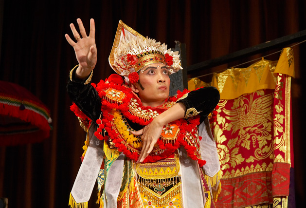 I Ketut Ariadi Kusuma enters