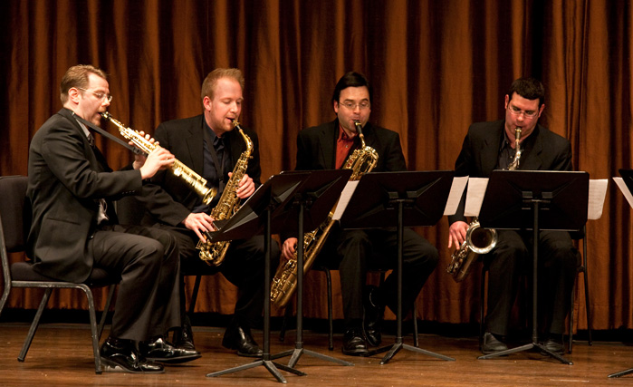(Left to right) Satoshi Takeishi, Young Chi Min, Erik Friedlander, Ned Rothenberg, Kwon Soon Kang, and artistic director Yoon Jeong Heo.